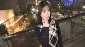 GANA-3212 与一位受欢迎的服装店店员进行一场充满激情和激情的性爱！像小动物一样可爱的脸！与她纤细的身躯不成比例的巨乳！ 素人